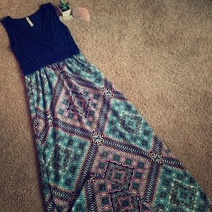 boho printed maxi! 🌸🌺